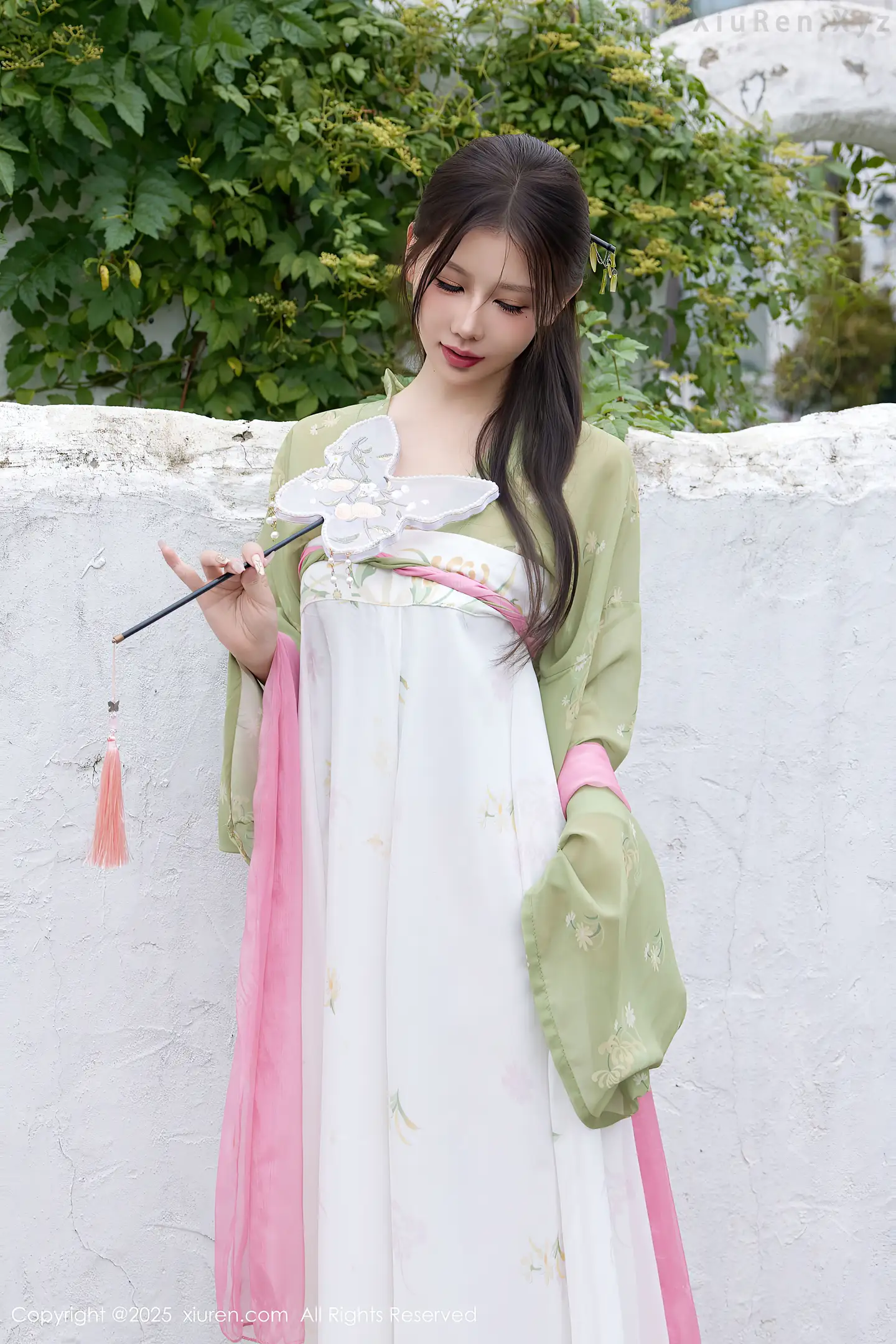 图片[4]-[XiuRen秀人网] VOL.10834 模特尹甜甜sunny性感薄纱汉服装扮配超薄肉丝秀完美身材诱惑写真83P-秀人网官方网站